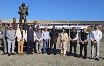 On the occasion of the 155th birth anniversary of Mahatma Gandhi, Consul General Dr. K. Srikar Reddy, accompanied by Consulate officers, paid floral tributes to the statue of Mahatma Gandhi in San Francisco. Located in a city known for its diverse culture and history, the statue serves as a reminder of the values of truth, tolerance, and compassion that Gandhi championed.  